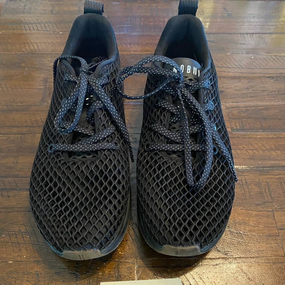 NOBULL Mesh Runner. Women’s Size 9.5